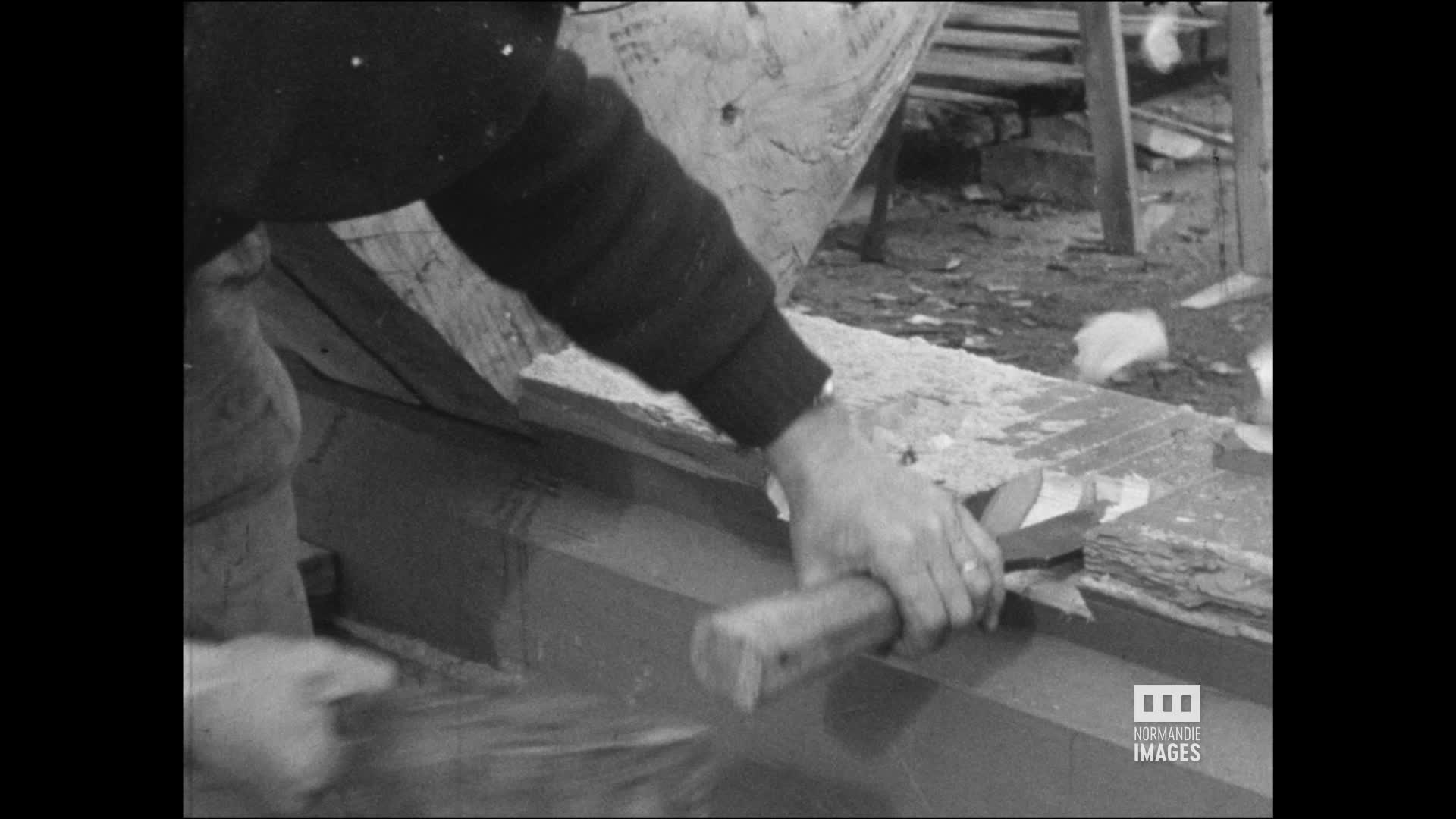 CHERBOURG - CONSTRUCTION NAVALE - 1956