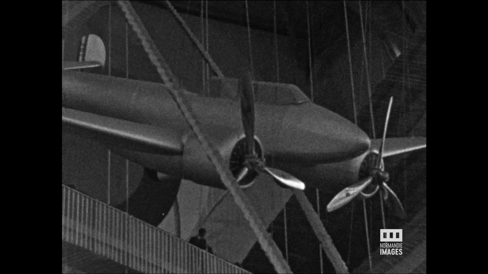 PARIS - EXPOSITION UNIVERSELLE - 1937