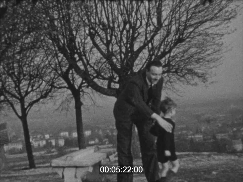 SCENES DIVERSES - PAPA ET MAMAN